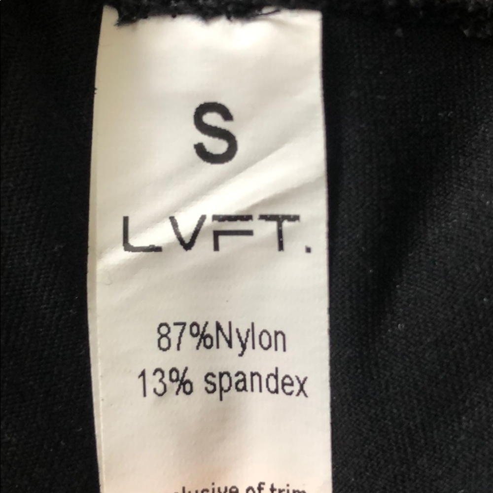 LVFT LXP Tech Capris - Picture 4 of 5